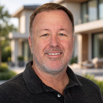 Ryan Hansen, Realtor
